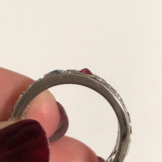 【AR093】マルチカラーストーンのワイドリング指輪 レディースのアクセサリー(リング(指輪))の商品写真