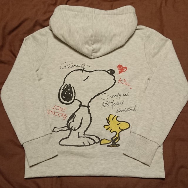 PEANUTS(ピーナッツ)のピーナッツ peanuts スヌーピー SNOOPY プリント  パーカー Ｌ レディースのトップス(パーカー)の商品写真