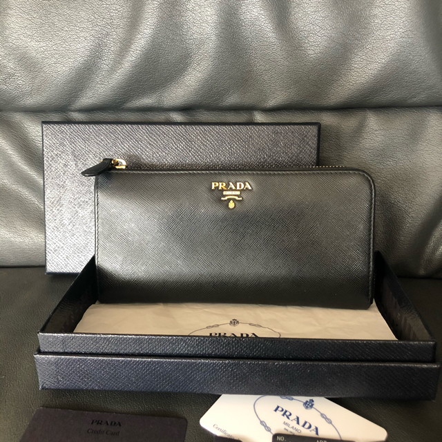 専用！PRADA   L長財布財布