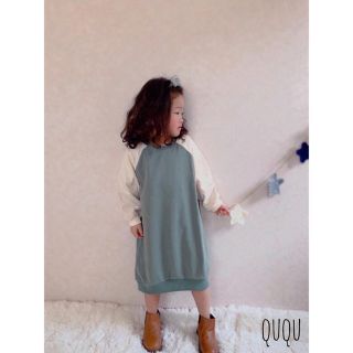 くすみグリーン　オーバートップス　ワンピース　110 韓国子供服　キッズ(ワンピース)