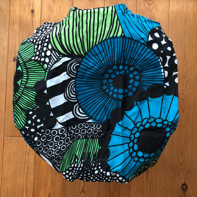 marimekko(マリメッコ)のマリメッコ　エコバッグ　シイルトラプータルハ　新品未使用 レディースのバッグ(エコバッグ)の商品写真