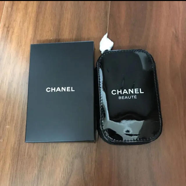 CHANEL(シャネル)のシャネル　ネイルセット　非売品 コスメ/美容のネイル(マニキュア)の商品写真