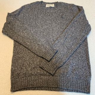 アバクロンビーアンドフィッチ(Abercrombie&Fitch)の【美品】アバクロ　セーター(ニット/セーター)