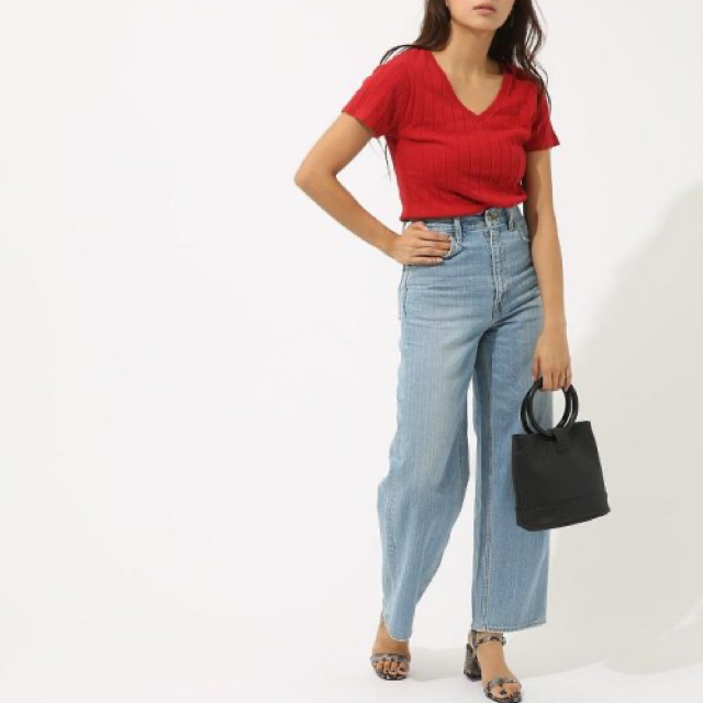 AZUL by moussy(アズールバイマウジー)の新品タグ付き　AZUL ハイウエストワイドデニム レディースのパンツ(デニム/ジーンズ)の商品写真