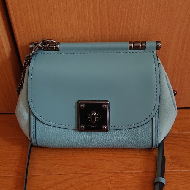 COACH(コーチ)の最終値下げ！COACHショルダーバッグ レディースのバッグ(ショルダーバッグ)の商品写真