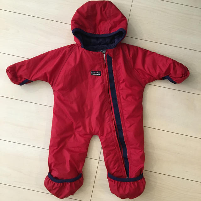 patagonia(パタゴニア)のpatagonia パタゴニア　ジャンプスーツ　0-12 キッズ/ベビー/マタニティのベビー服(~85cm)(カバーオール)の商品写真