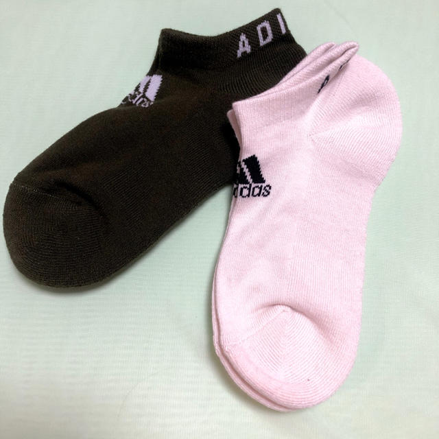 adidas(アディダス)の新品　アディダスソックス🧦　二足組　23〜25レディース  レディースのレッグウェア(ソックス)の商品写真