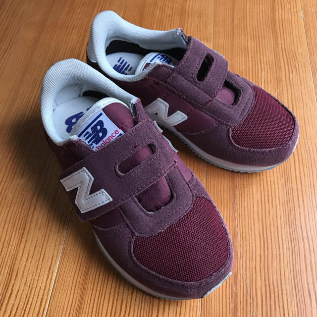 New Balance(ニューバランス)のニューバランス　18cm キッズスニーカー キッズ/ベビー/マタニティのキッズ靴/シューズ(15cm~)(スニーカー)の商品写真