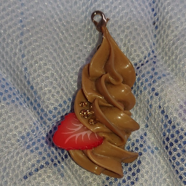 Q-pot. - Q-pot ホイップクリーム チャーム 中古品の通販 by りゃん面 Q-pot. - Q-pot ホイップクリーム チャーム 中古品の通販 by りゃん面