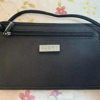 ロエベ(LOEWE)のLOEWE ロエベ 小物入れ (ポーチ)