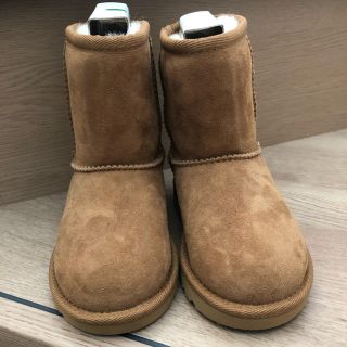 アグ(UGG)の新品未使用　UGG ムートンブーツ(ブーツ)