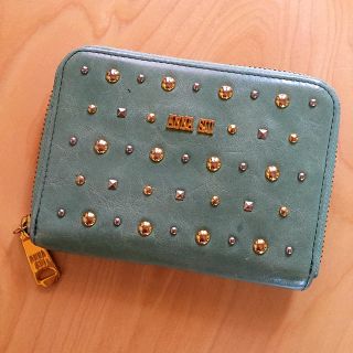 アナスイ(ANNA SUI)の美品 アナスイ 牛革 財布 スタッズ付 (財布)