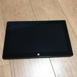 サーフェストゥエア(Surface to Air)のsurface pro 2 本体とアダプター付き　(難あり)最終値下げしました。(タブレット)