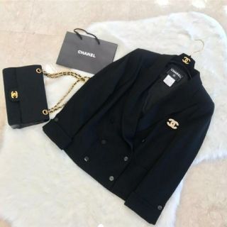 シャネル(CHANEL)のCHANEL シャネル 05P ココマークボタン ダブル ジャケット 42 黒(テーラードジャケット)