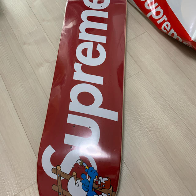 Supreme®/Smurfs™ Skateboard 赤