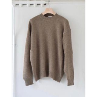 コモリ(COMOLI)のcomoli カシミヤクルーネックニット　サイズ3 20AW(ニット/セーター)