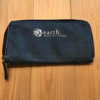 アースミュージックアンドエコロジー(earth music & ecology)の財布(財布)