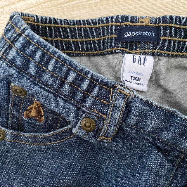 babyGAP(ベビーギャップ)のbaby Gap くま デニムパンツ 70 キッズ/ベビー/マタニティのベビー服(~85cm)(パンツ)の商品写真