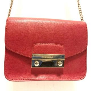 フルラ(Furla)のフルラ ショルダーバッグ美品  レッド(ショルダーバッグ)