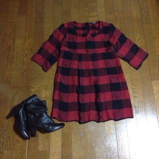 トップショップ(TOPSHOP)のTOPSHOP  バックボタンワンピース(ミニワンピース)