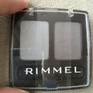 リンメル(RIMMEL)の値下げ！【新品 】リンメル アイシャドウ(アイシャドウ)