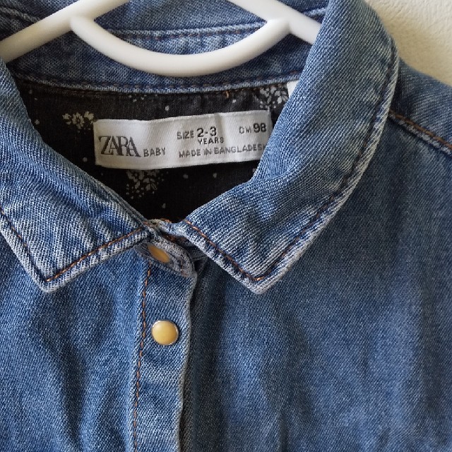 ZARA KIDS(ザラキッズ)のZARAbaby   デニムシャツ キッズ/ベビー/マタニティのキッズ服女の子用(90cm~)(ブラウス)の商品写真