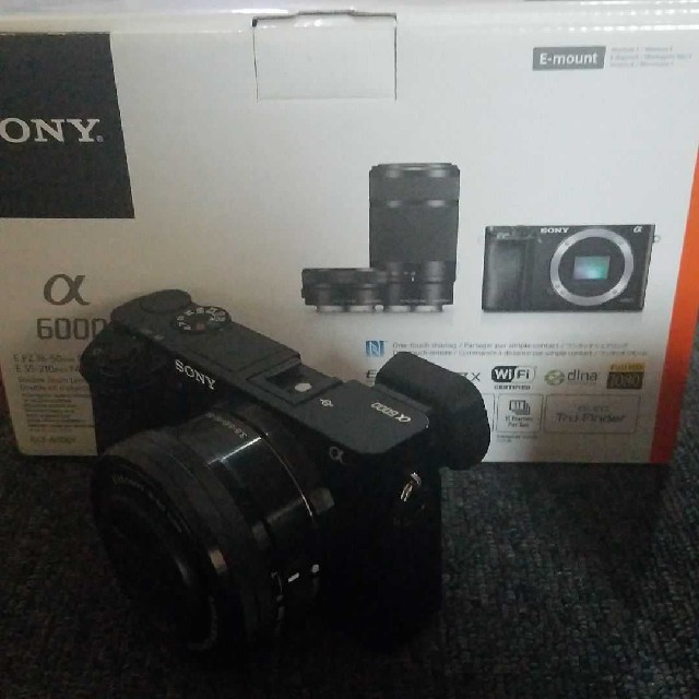 SONY(ソニー)のα6000　ダブルレンズキット　 スマホ/家電/カメラのカメラ(ミラーレス一眼)の商品写真