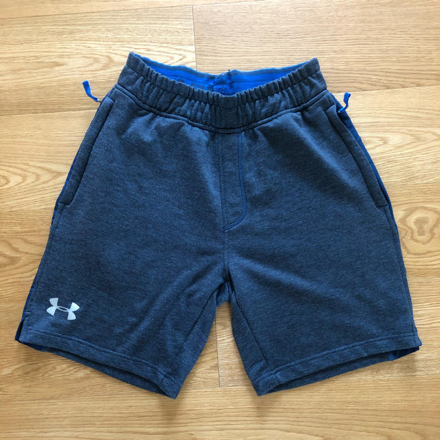 UNDER ARMOUR(アンダーアーマー)のアンダーアーマUNDERARMOUR キッズ/ベビー/マタニティのキッズ服男の子用(90cm~)(パンツ/スパッツ)の商品写真