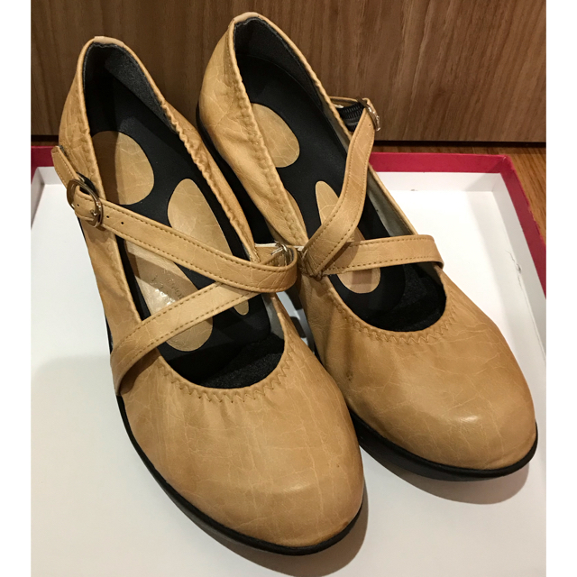 Re:getA(リゲッタ)のリゲッタ　グラマラス　パンプス（ベージュ）Lサイズ レディースの靴/シューズ(ハイヒール/パンプス)の商品写真