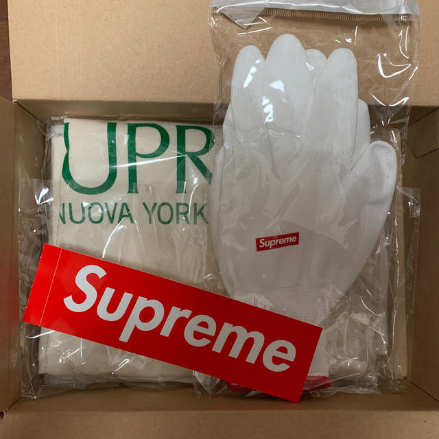 Supreme(シュプリーム)のサイズL supreme nuova york tee ノベルティ付き メンズのトップス(Tシャツ/カットソー(半袖/袖なし))の商品写真