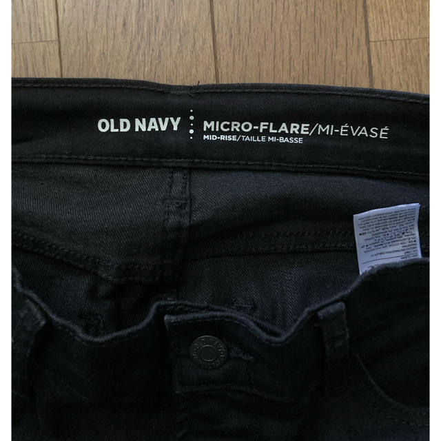 Old Navy(オールドネイビー)のオールドネイビー/フレアパンツ/黒 レディースのパンツ(カジュアルパンツ)の商品写真