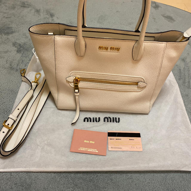 7日まで掲載 未使用 MIUMIU ミュウミュウ マドラス レザー バッグ-