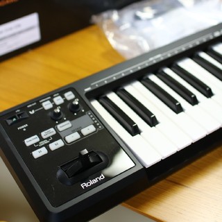 【Roland】A-49 MIDIキーボード(MIDIコントローラー)