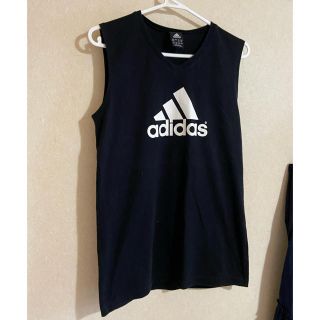 アディダス(adidas)のadidas 黒Vネックタンクトップ(タンクトップ)