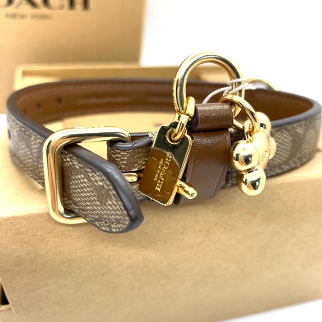 COACH(コーチ)の☆コーチCOACH☆チャーム付シグニチャー小型犬用首輪S☆F26175 その他のペット用品(犬)の商品写真