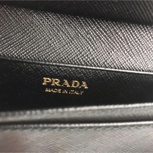 PRADA(プラダ)のPRADA 名刺入れ レディースのファッション小物(名刺入れ/定期入れ)の商品写真