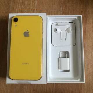 アイフォーン(iPhone)のiPhone xr 128GB Yellow simロック解除済　docomo(スマートフォン本体)