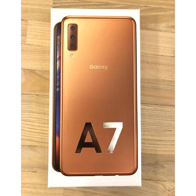 【未使用】Galaxy A7 モバイル版 ゴールド