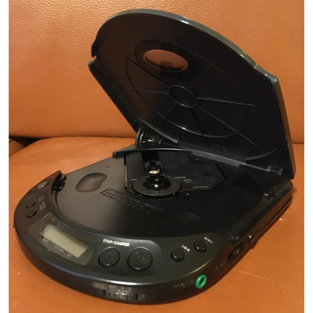 SONY(ソニー)のSONY Diskman D-120 スマホ/家電/カメラのオーディオ機器(ポータブルプレーヤー)の商品写真