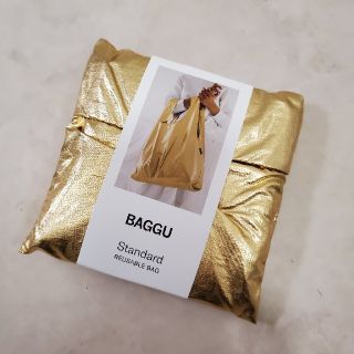 最終価格 バグ－ BAGGU スタンダード エコバッグ メタリックゴールド 新品(エコバッグ)