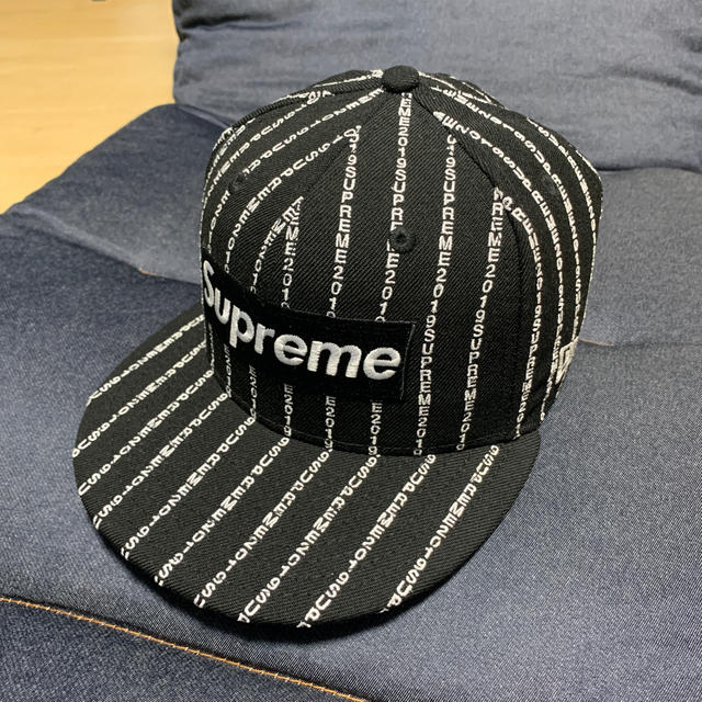 supreme/text stripe New Era キャップ　7-3/8 黒メンズ