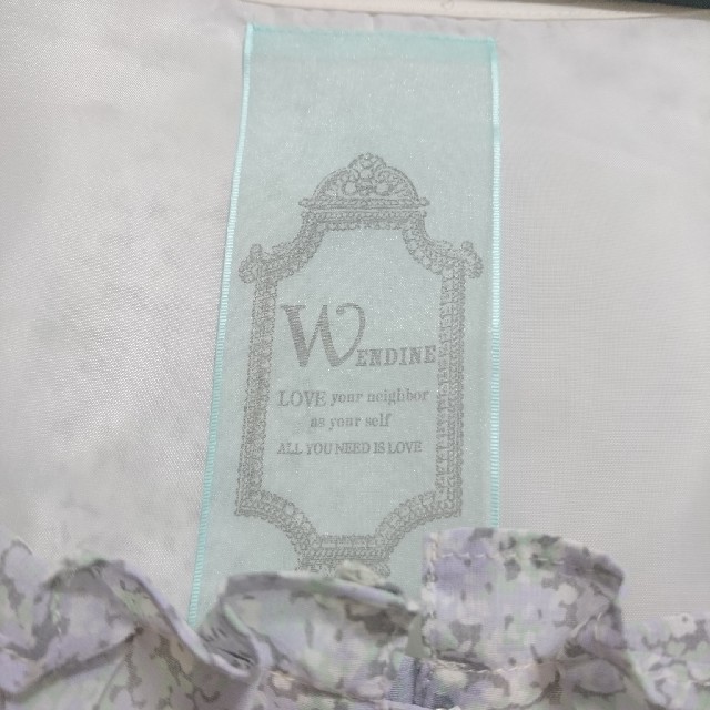 Wendine(ウエンディーネ)のWENDINE 花柄ワンピース レディースのワンピース(ミニワンピース)の商品写真