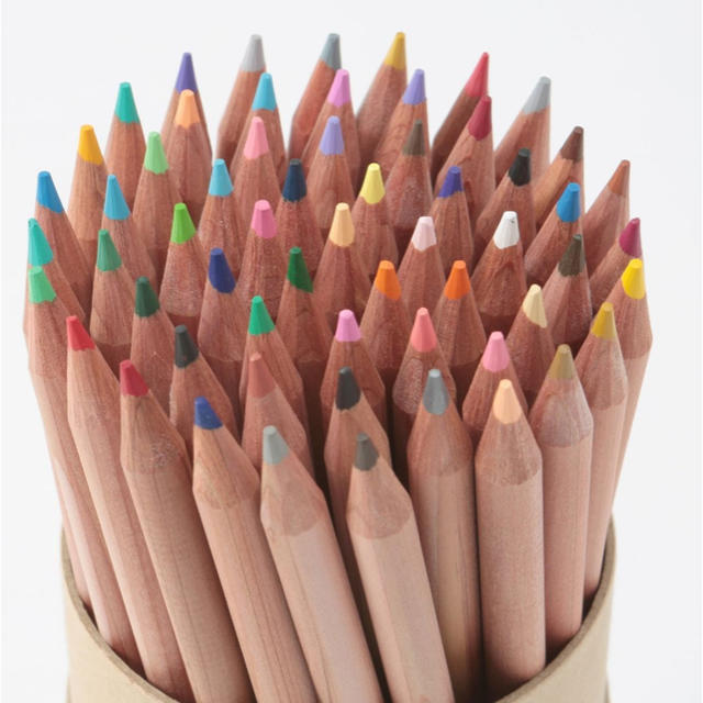 MUJI (無印良品)(ムジルシリョウヒン)のコトリ様　専用　無印 色鉛筆 ６０色・紙管ケース入り エンタメ/ホビーのアート用品(色鉛筆)の商品写真