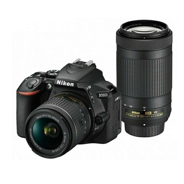 Nikon - 【ふう】D5600 ダブルズームキット