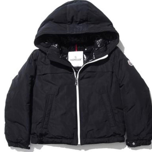 MONCLER(モンクレール)の♡美品♡MONCLERショートダウン　大人も着られるキッズ14A レディースのジャケット/アウター(ダウンジャケット)の商品写真