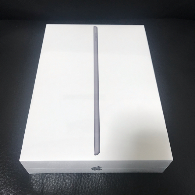 Apple - 新品未開封 iPad 第8世代 Wi-Fiモデル 32GB 3台セット