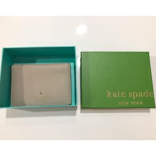 ケイトスペードニューヨーク(kate spade new york)のケイトスペード 定期入れ ブランド 箱付き(名刺入れ/定期入れ)