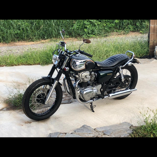 W650 W400 ANBUシート　ブラック 自動車/バイクのバイク(パーツ)の商品写真