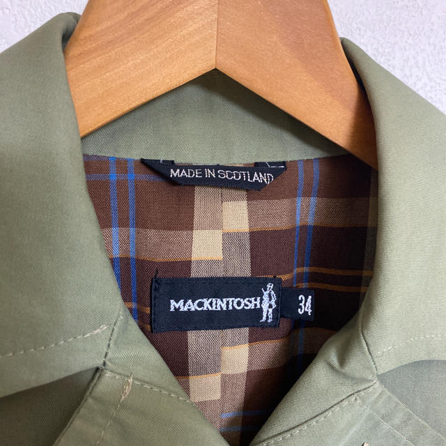 MACKINTOSH(マッキントッシュ)のスコットランド製 MACKINTOSH ショート丈ジャケット　カーキ レディースのジャケット/アウター(テーラードジャケット)の商品写真