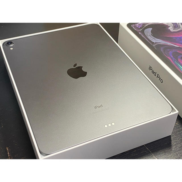 Apple - 最終値下げ iPad Pro 11インチ 2018の通販 by ino Apple - 最終値下げ iPad Pro 11インチ 2018の通販 by ino